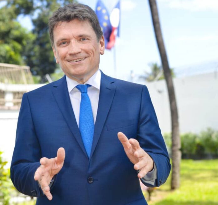 Sylvain Riquier www.newsducamer.com
