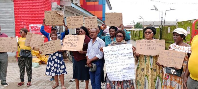 Douala grogne des commerçants du marché de New Bell et des conseillers municipaux