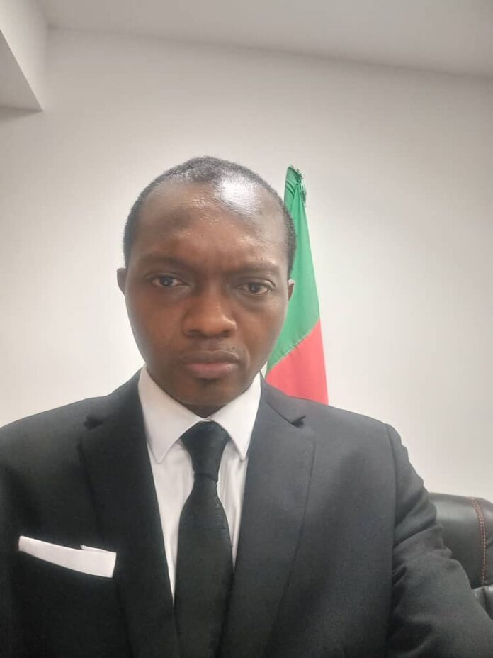 Le directeur des études techniques routières et d'ouvrages au Mintp