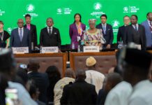 MC14 : les progrès stagnent, mais 66 pays maintiennent leur moratoire sur le commerce électronique